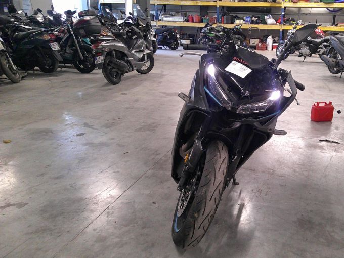 HONDA CBR 650 R (A2) 4