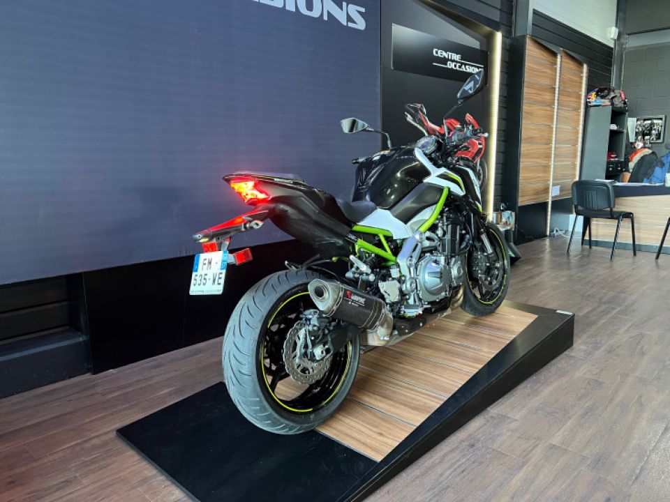 KAWASAKI Kawazaki Z900 4