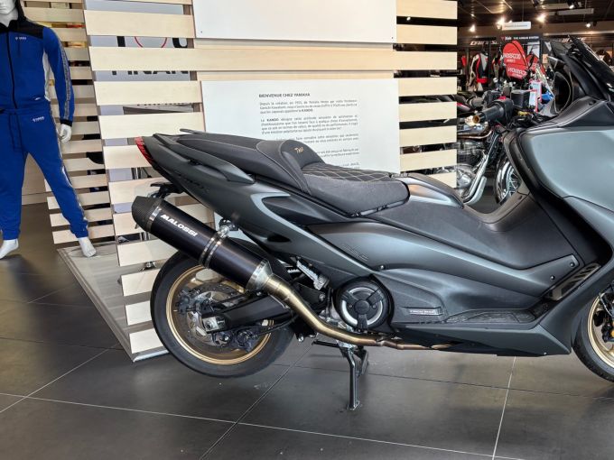 YAMAHA XP T-MAX 560 TECH MAX 4