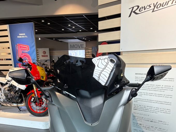 YAMAHA XP T-MAX 560 TECH MAX 4