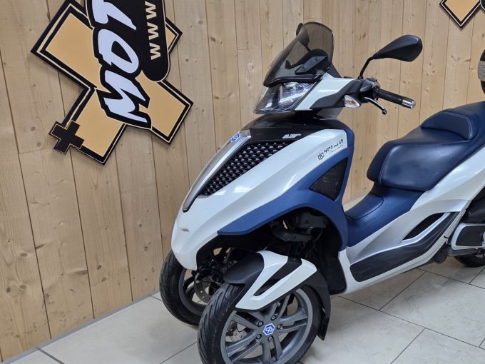 PIAGGIO MP3 300LT YOURBAN 4