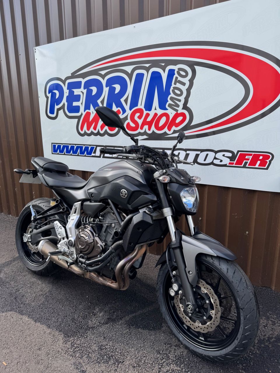 YAMAHA MT-07 (47.5CV) 4