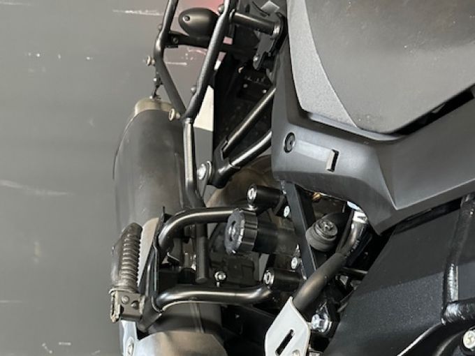 SUZUKI DL V-Strom 650 4