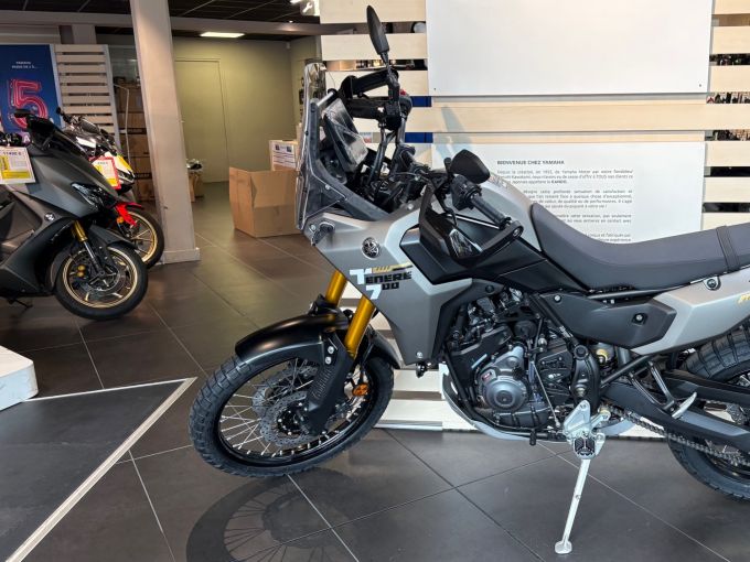 YAMAHA XTZ TENERE 700 4