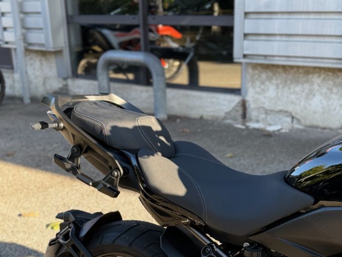 YAMAHA NIKEN 850 GT 4