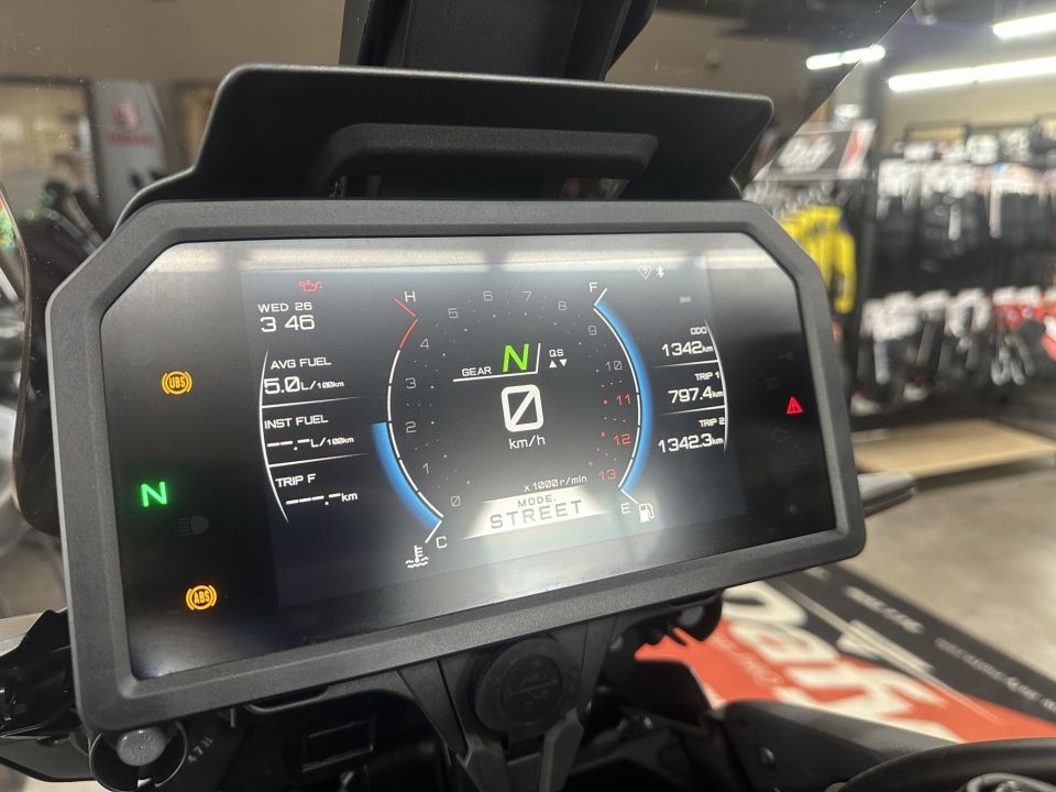 YAMAHA TRACER 9 GT+ 4