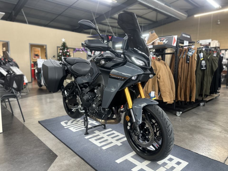 YAMAHA TRACER 9 GT+ 4