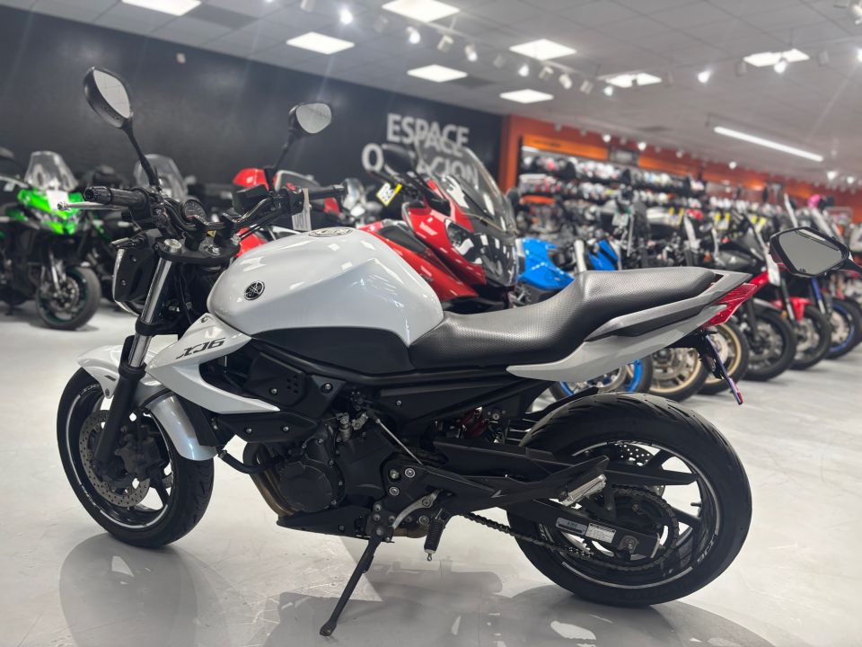 YAMAHA XJ6 (47.5CV) 4