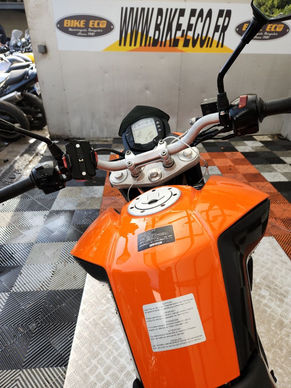KTM 125 DUKE 4