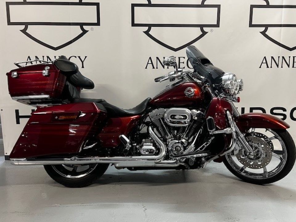 HARLEY-DAVIDSON TOURING ROAD KING 1800 CVO 4