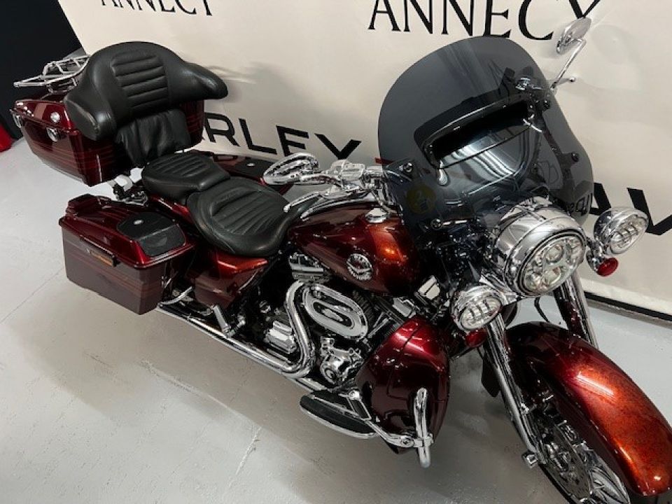 HARLEY-DAVIDSON TOURING ROAD KING 1800 CVO 4