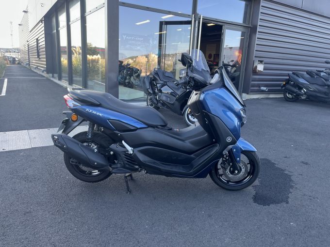 YAMAHA NMAX 125 4