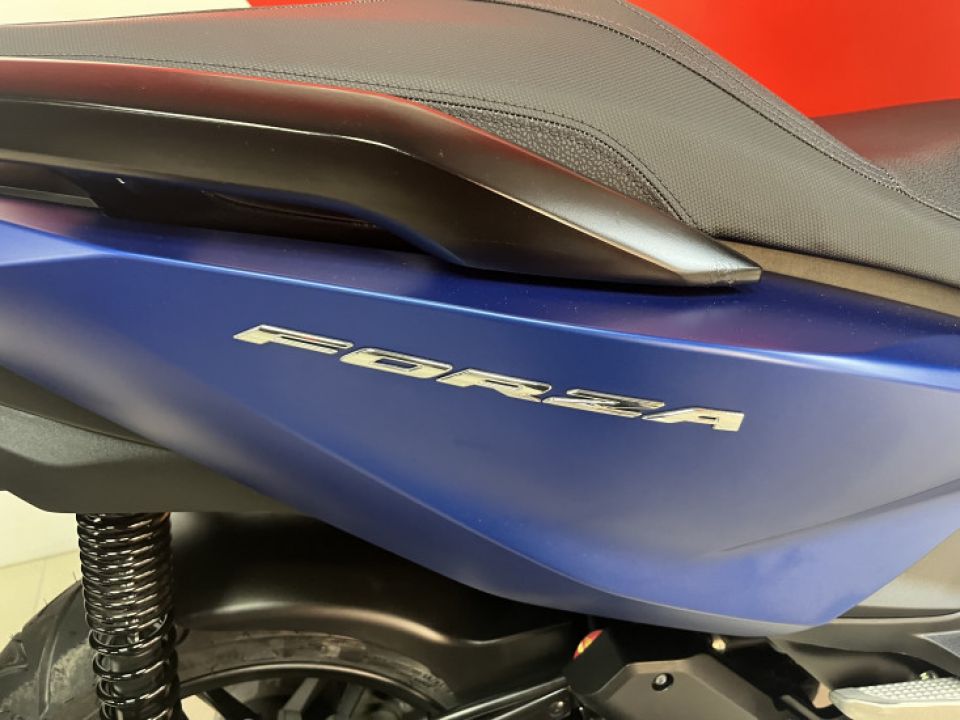 HONDA FORZA 125 ABS 4