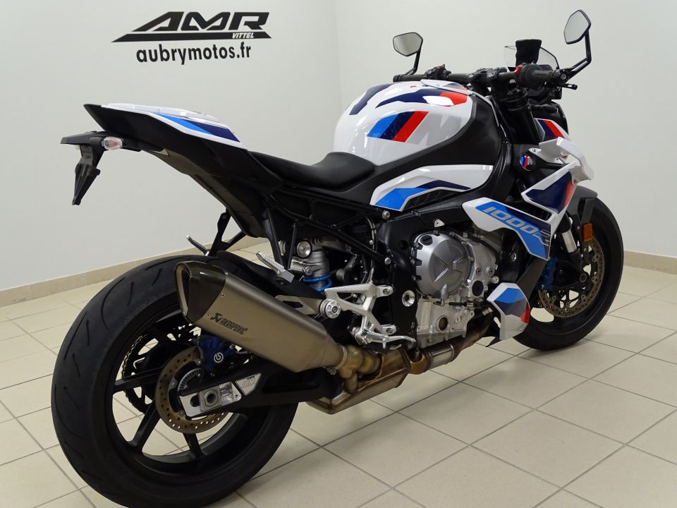 BMW M 1000R 4