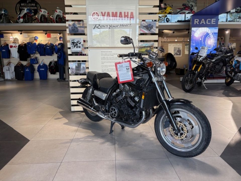 YAMAHA VMAX 1200 84€/MOIS* 4