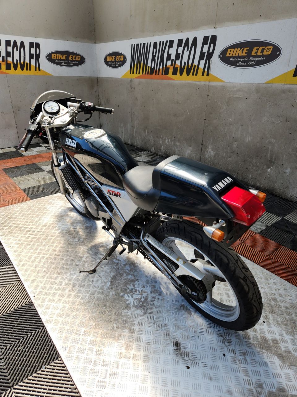 YAMAHA SDR 200 4