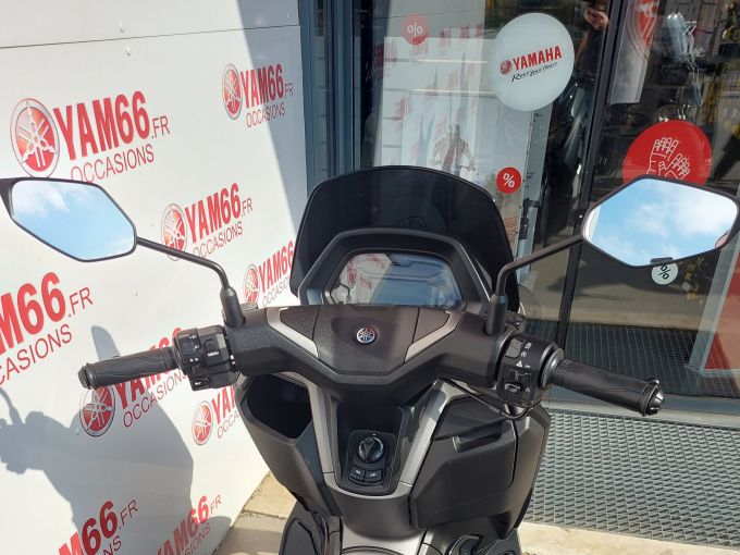YAMAHA NMAX 125 4