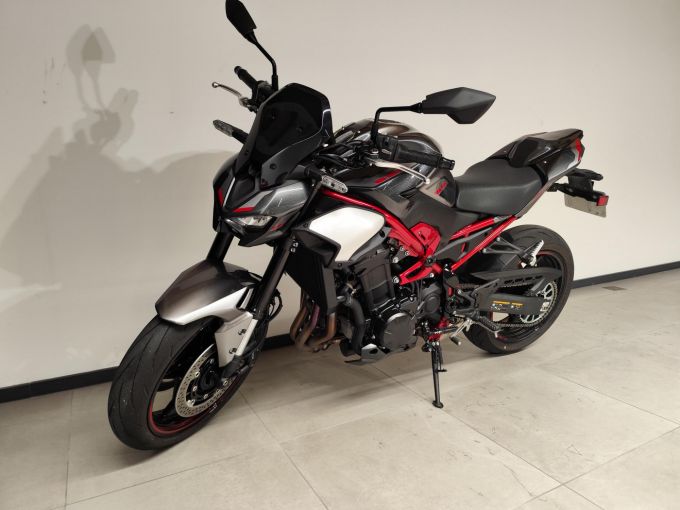 KAWASAKI Z 900 4