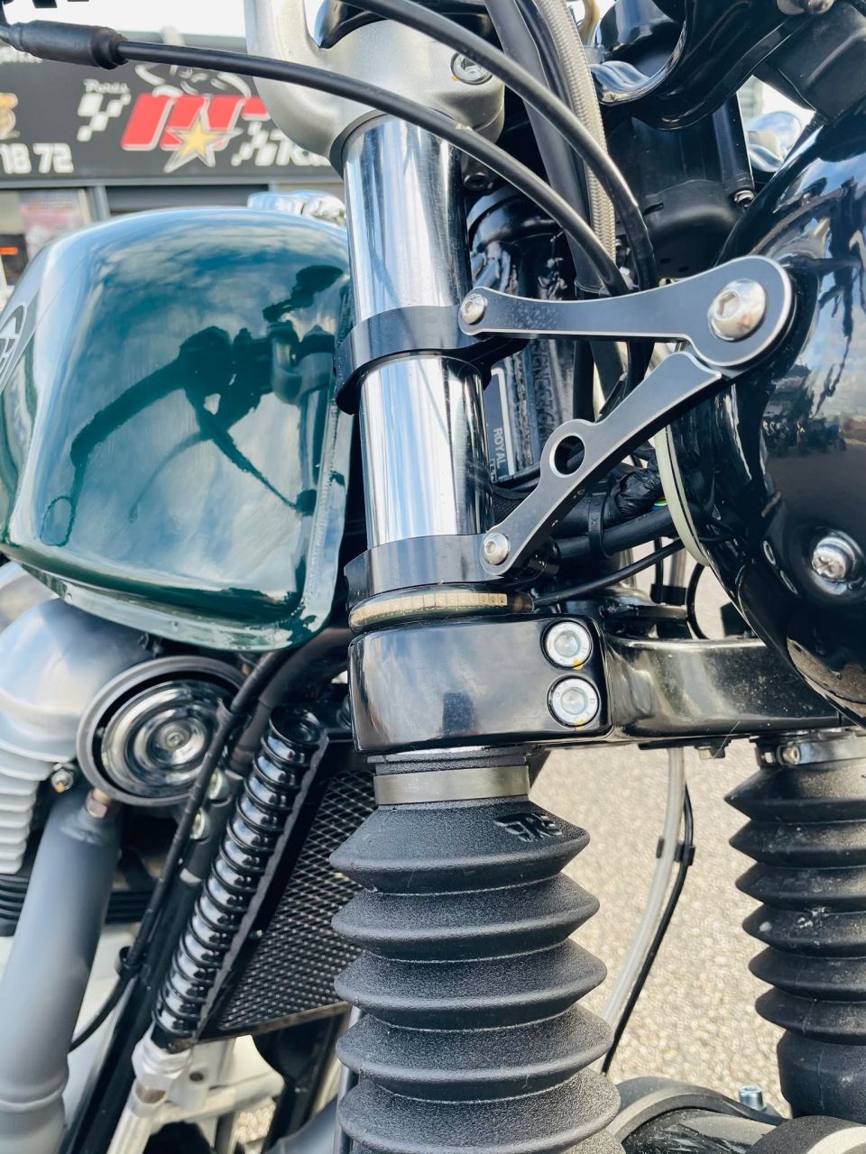 ROYAL ENFIELD CONTINENTAL GT 650 4