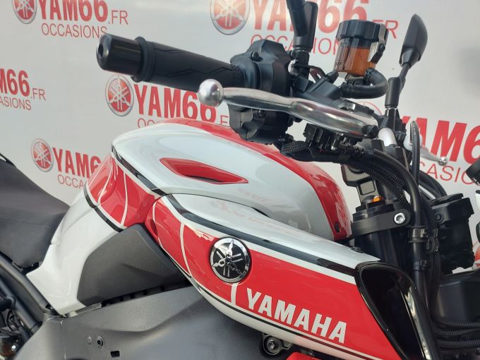 YAMAHA MT-10 EDITION 60ème ANNIVERSAIRE 4