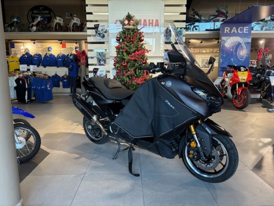 YAMAHA XP T-MAX 560 TECH MAX 2025 DE DIRECTION 257€/MOIS* +DE 3500€ D'EQUIPEMENT  GARANTIE CONSTRUCTEUR 09/2030 4