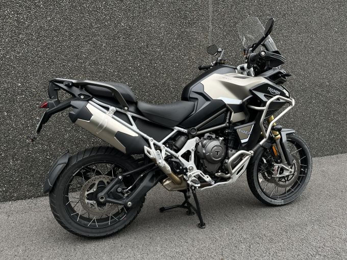 TRIUMPH TIGER 1200 RALLY EXPLORER 4