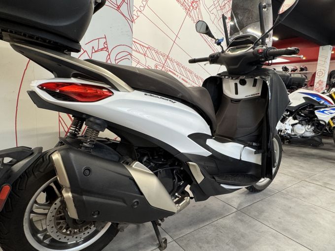 PIAGGIO BEVERLY 400 4