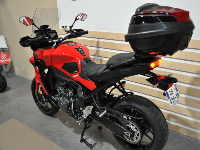 YAMAHA TRACER 9 4
