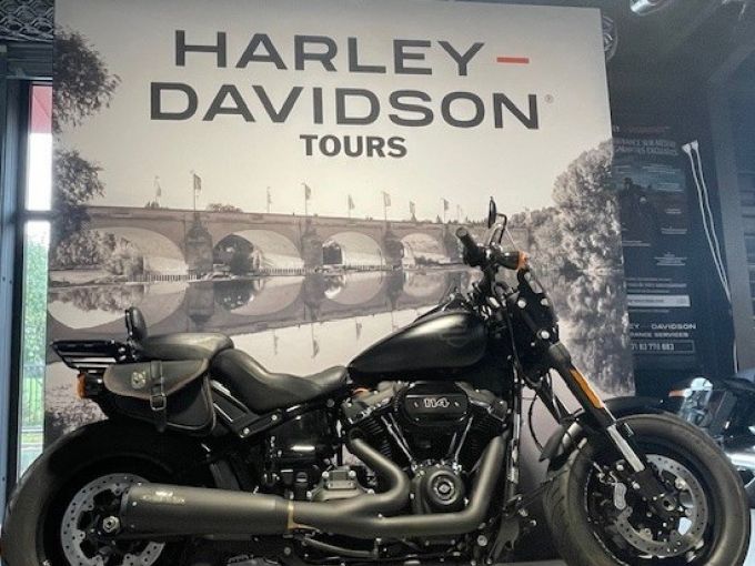 HARLEY-DAVIDSON SOFTAIL FAT BOB 1800 4