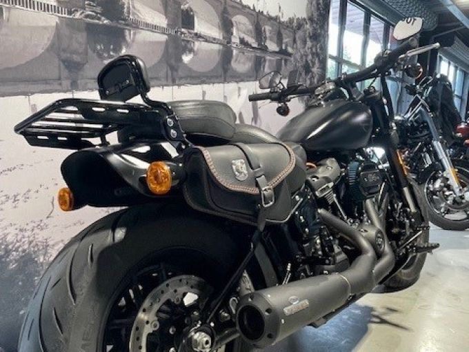 HARLEY-DAVIDSON SOFTAIL FAT BOB 1800 4
