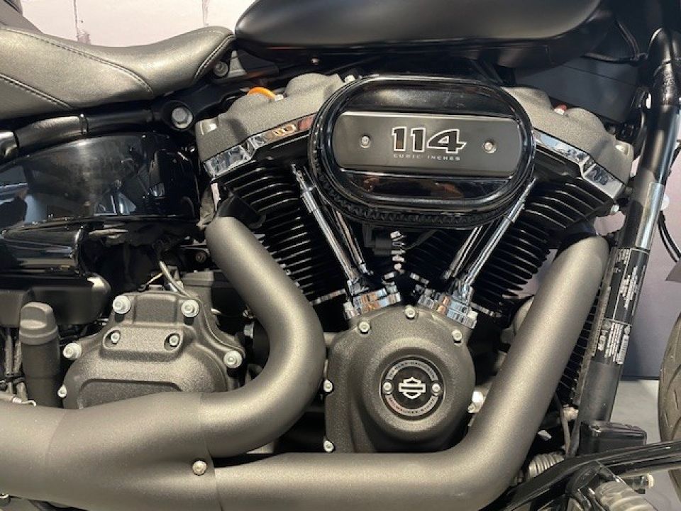 HARLEY-DAVIDSON SOFTAIL FAT BOB 1868 4