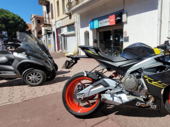 APRILIA RS 660 A2 4