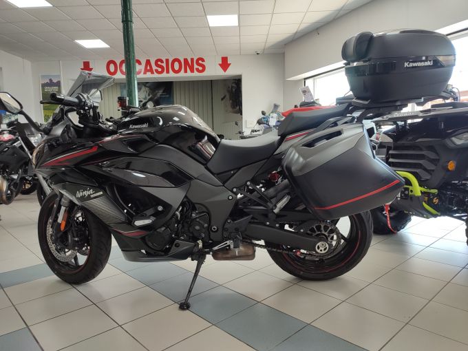 KAWASAKI NINJA 1000 SX TOURER 4