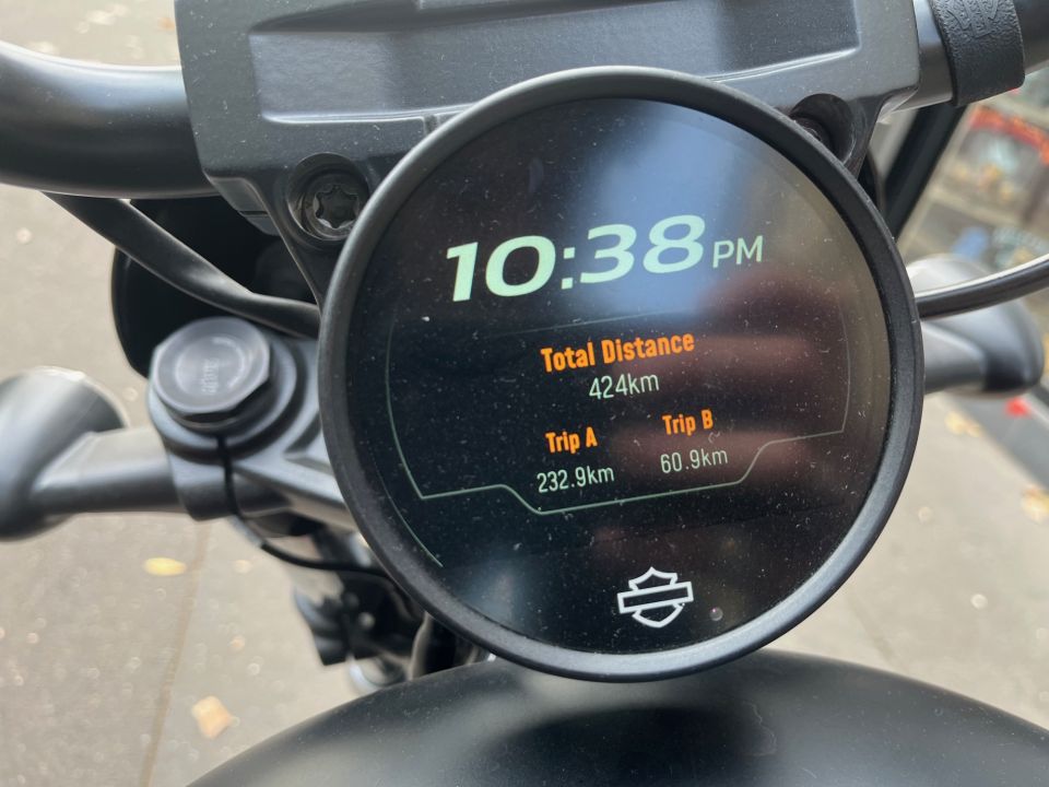 HARLEY-DAVIDSON SPORTSTER NIGHTSTER 975 SPECIAL 4