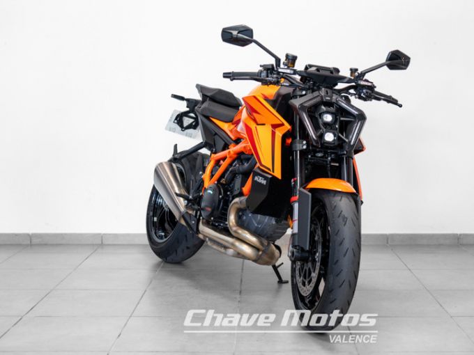 KTM 1390 SUPER DUKE R 4