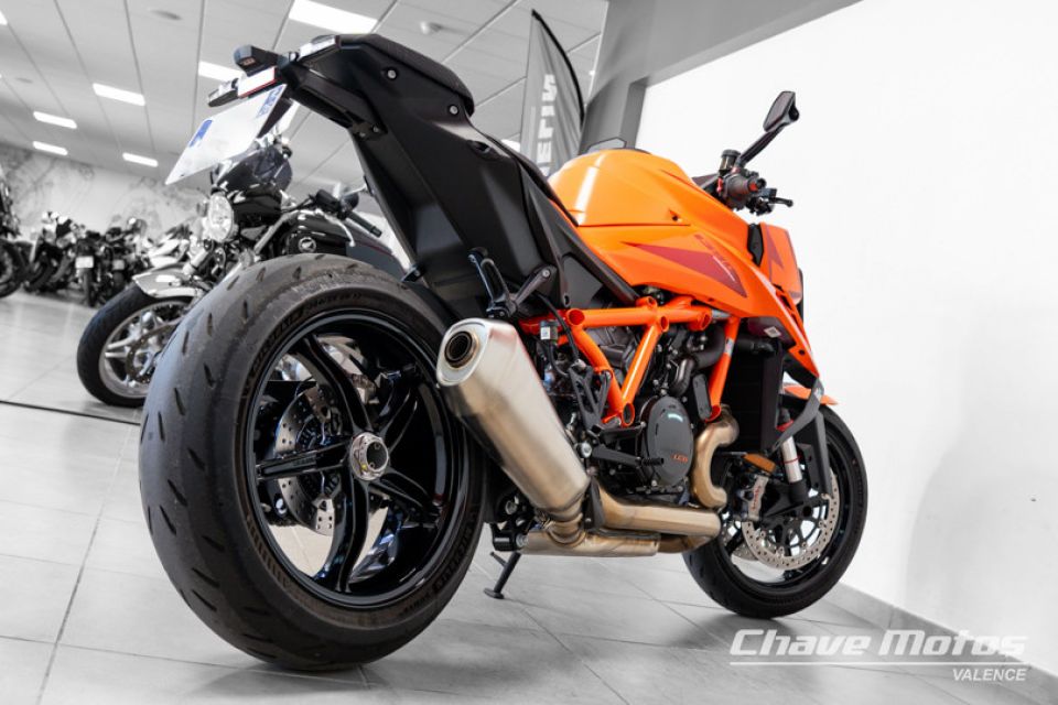 KTM 1390 SUPER DUKE R 4