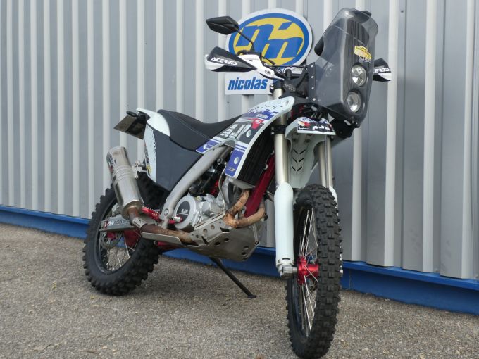 AJP PR7 4