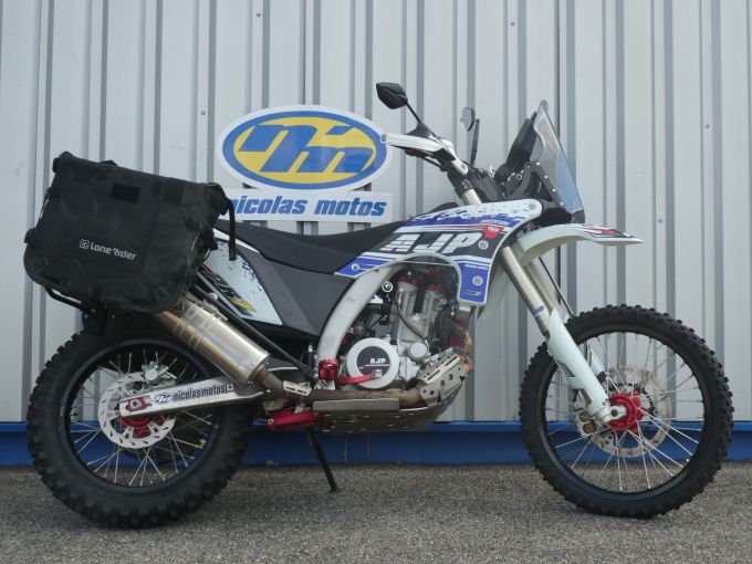 AJP PR7 4