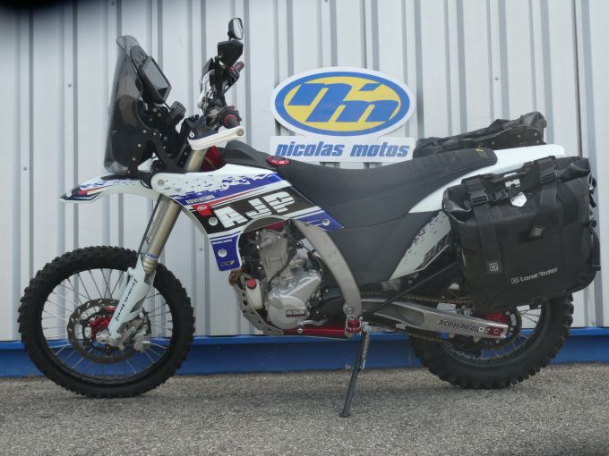 AJP PR7 4