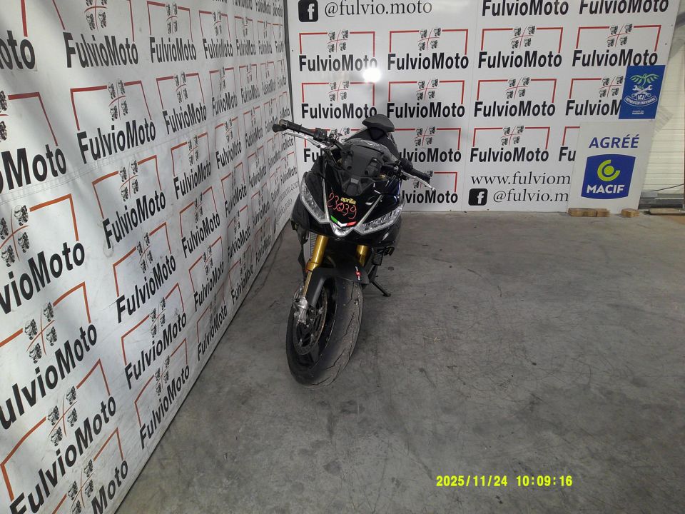 APRILIA TUONO 1100 V4 FACTORY 4