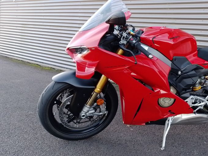 DUCATI PANIGALE V4S 2025 4