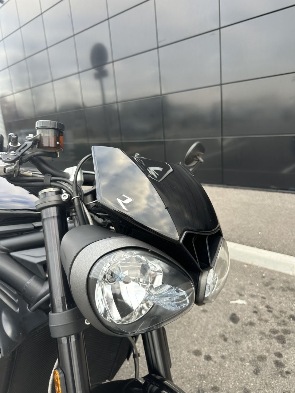 TRIUMPH STREET TRIPLE 765 R 4