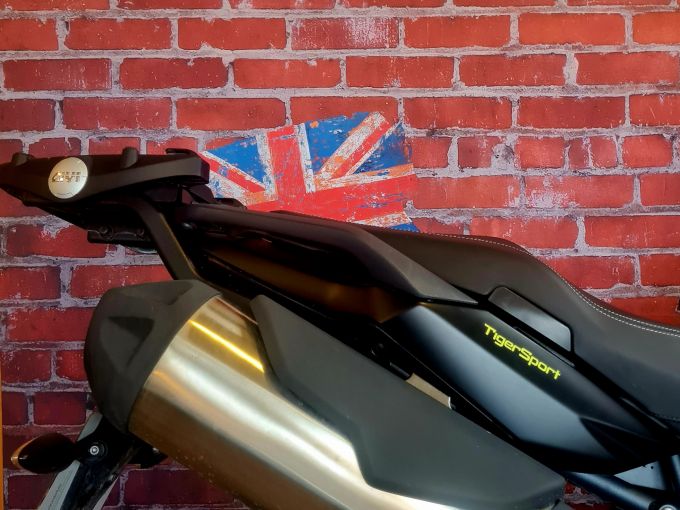 TRIUMPH TIGER 1050 SPORT 4