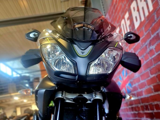 TRIUMPH TIGER 1050 SPORT 4