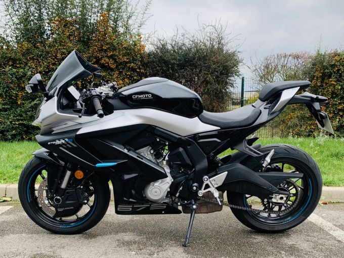 CF MOTO 675SR-R 4