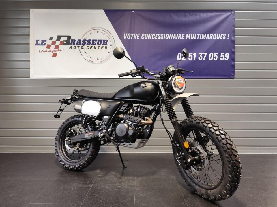 ARCHIVE MOTORCYCLE OUTBACK 125 4