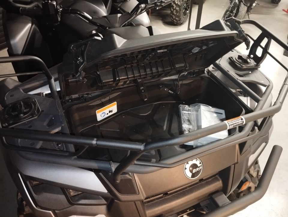 CAN-AM Outlander Max 700 XT 2024 4