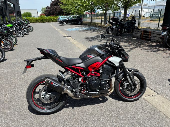 KAWASAKI Z900 A2 4