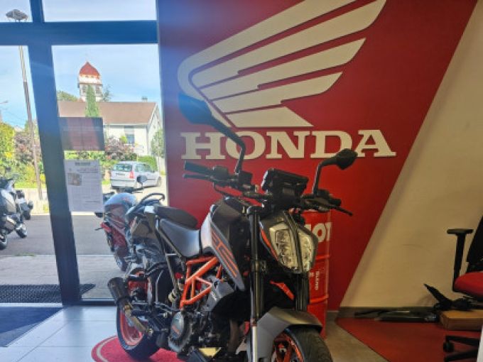 KTM 125 DUKE 4