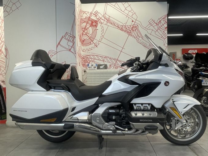 HONDA GL 1800 GOLDWING DCT 4
